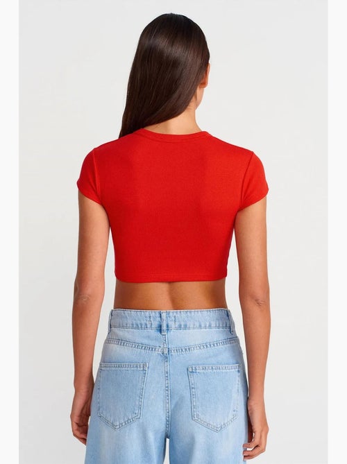 T-shirt court femme coupe ajustée col rond dilvin - Kiabi T-shirt court femme coupe ajustée col rond dilvin - Kiabi