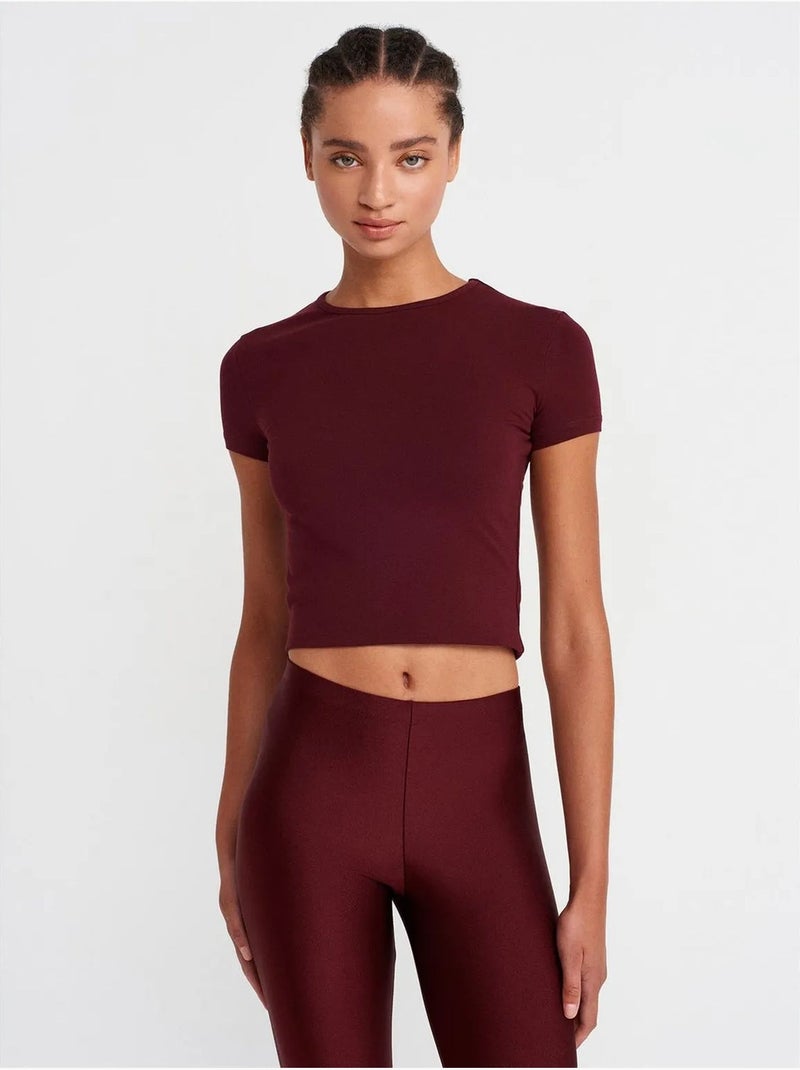 T-shirt Court Femme, Coupe Ajustée, Col Rond Rouge bordeaux - Kiabi