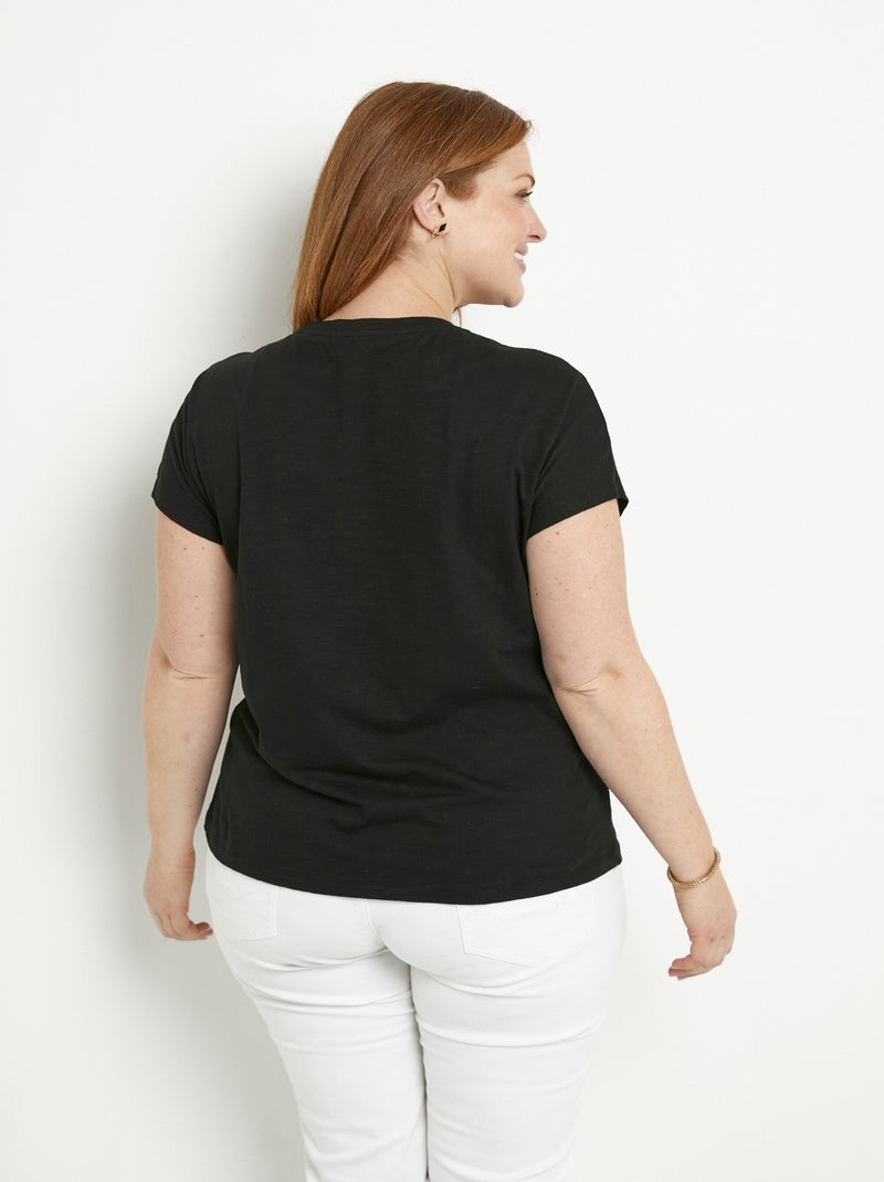 T-shirt court uni clouté maille flammée Noir - Kiabi