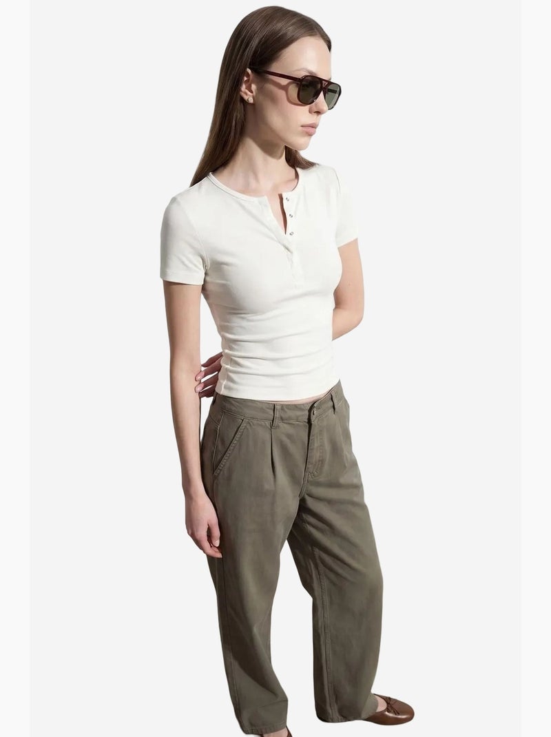 T-shirt crop en jersey coupe ajustée dilvin Crème - Kiabi