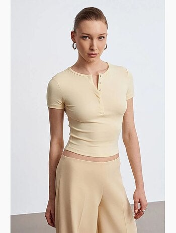 T-shirt crop en jersey coupe ajustée dilvin