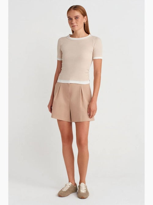 T-shirt crop femme coupe slim à col rond dilvin - Kiabi T-shirt crop femme coupe slim à col rond dilvin - Kiabi