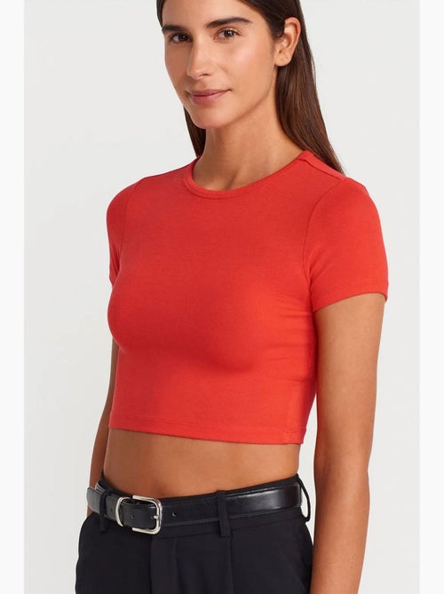 T-shirt crop femme coupe slim à col rond dilvin - Kiabi T-shirt crop femme coupe slim à col rond dilvin - Kiabi