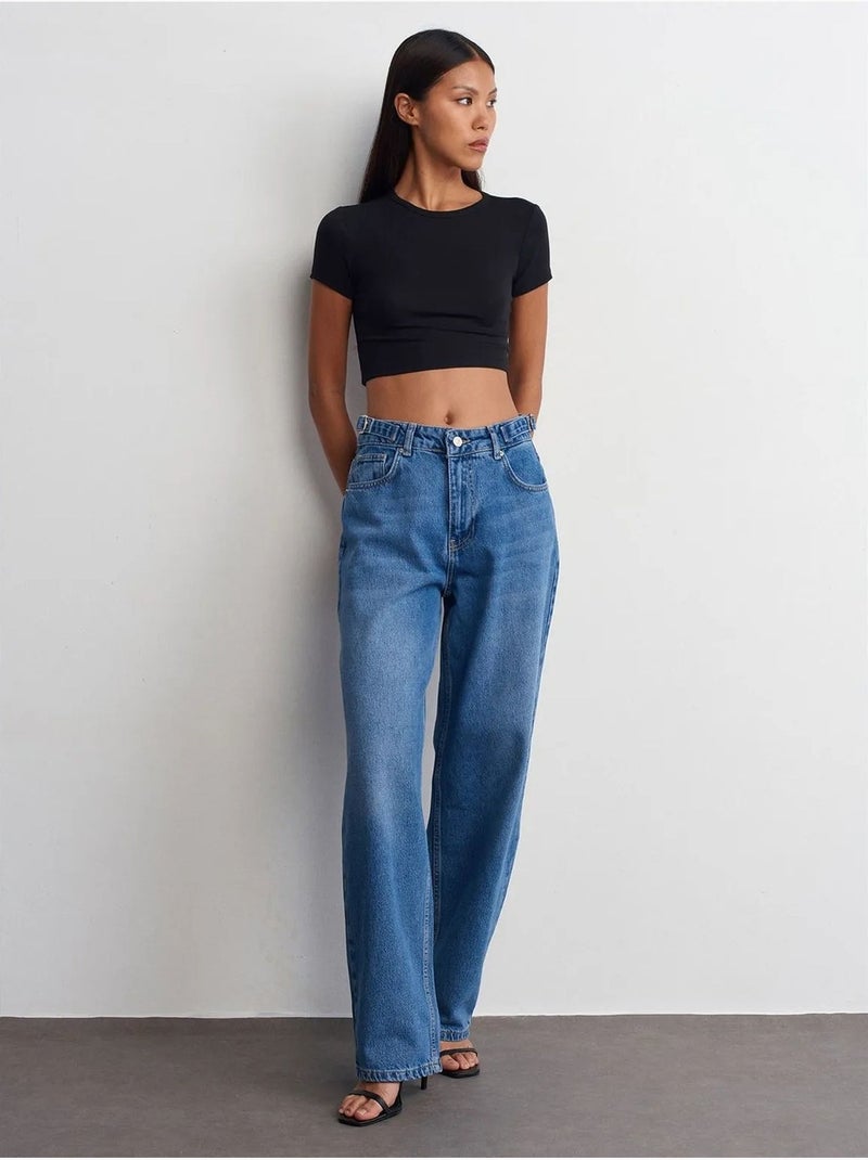 T-shirt Crop Femme Coupe Slim À Col Rond Noir - Kiabi
