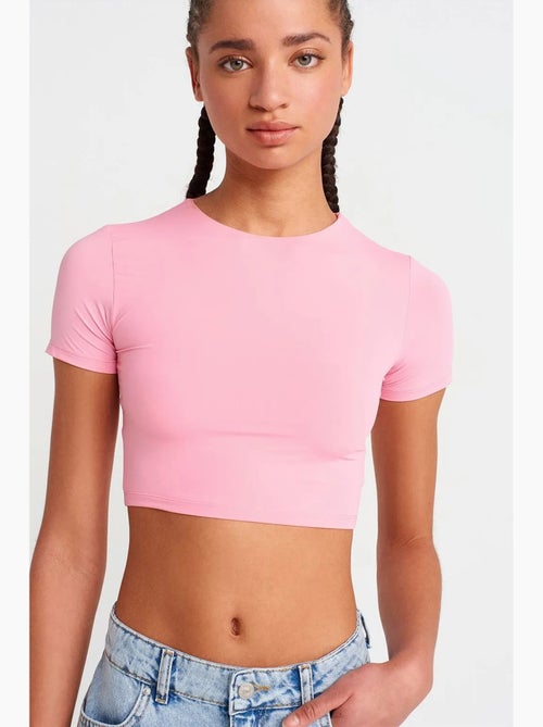 T-shirt crop slim fit femme dilvin - Kiabi T-shirt crop slim fit femme dilvin - Kiabi