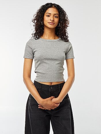 T-shirt cropped manches courtes