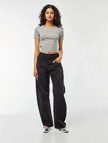T-shirt cropped manches courtes
