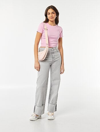 T-shirt cropped manches courtes