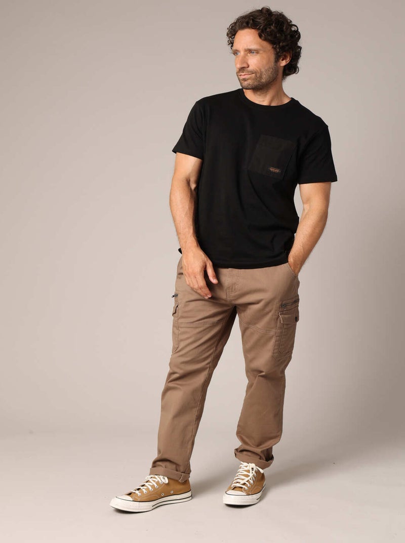 T-shirt décontracté avec poche poitrine contrastée 'Deeluxe' Noir - Kiabi