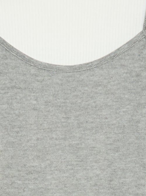 T-shirt effet 2-en-1 avec débardeur - Kiabi