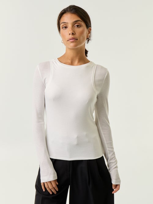 T-shirt effet 2 en 1 avec débardeur - Kiabi T-shirt effet 2 en 1 avec débardeur - Kiabi