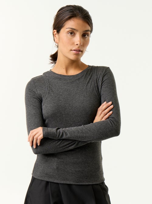 T-shirt effet 2 en 1 avec débardeur - Kiabi T-shirt effet 2 en 1 avec débardeur - Kiabi