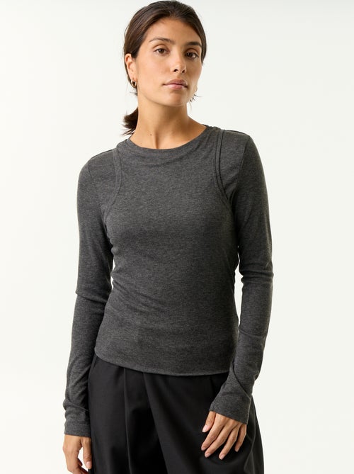 T-shirt effet 2 en 1 avec débardeur - Kiabi T-shirt effet 2 en 1 avec débardeur - Kiabi