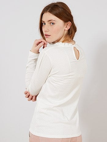 T-shirt effet plumetis avec col volanté - Kiabi