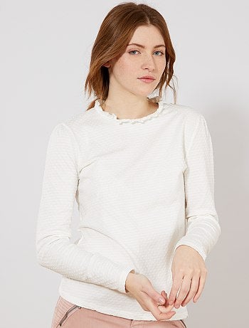 T-shirt effet plumetis avec col volanté - Kiabi