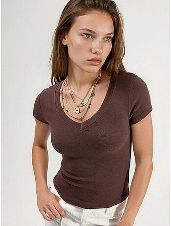 T-shirt élastique à manches courtes avec col en v busem
