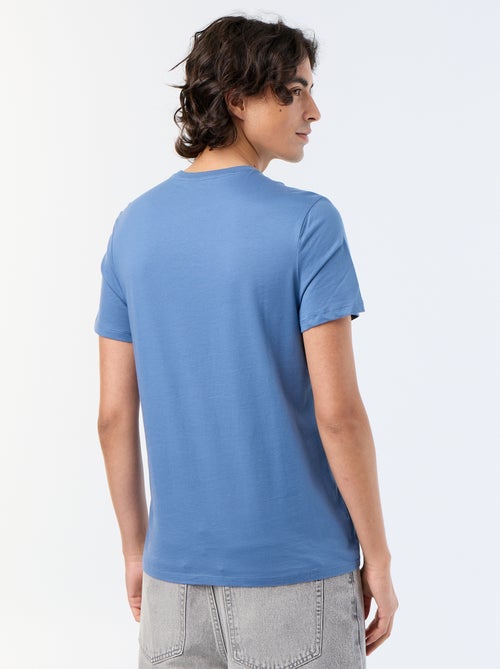 T-shirt en coton à col rond homme avec imprimé - Kiabi T-shirt en coton à col rond homme avec imprimé - Kiabi
