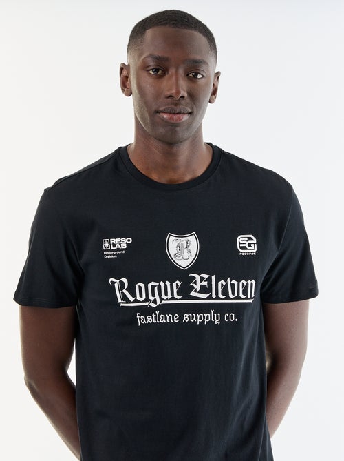 T-shirt en coton à col rond homme avec imprimé placé - Kiabi T-shirt en coton à col rond homme avec imprimé placé - Kiabi