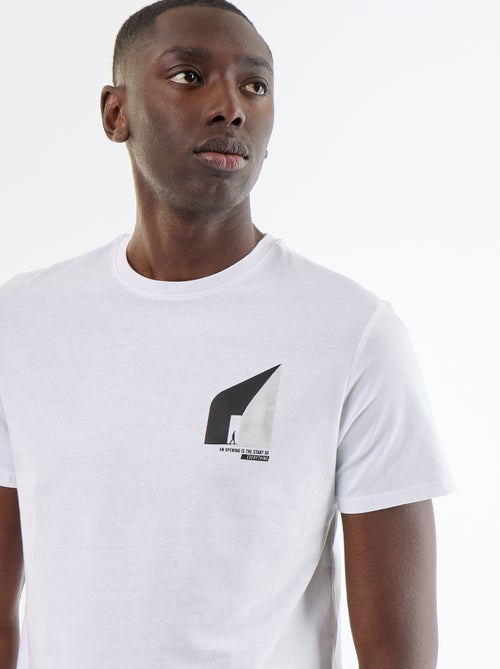 T-shirt en coton à col rond homme avec motif placé - Kiabi T-shirt en coton à col rond homme avec motif placé - Kiabi