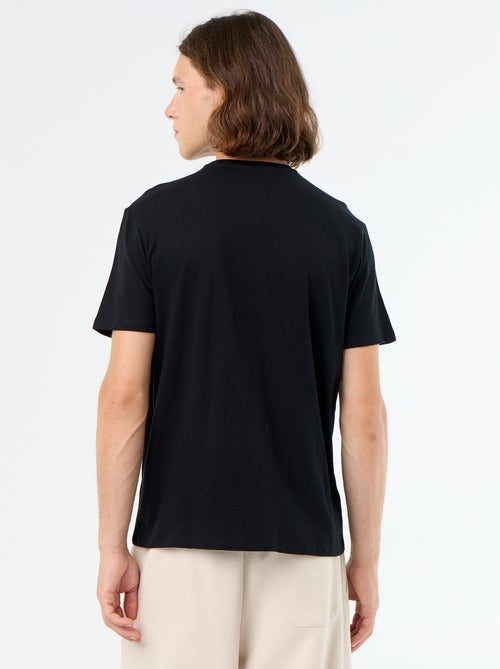 T-shirt en coton à col rond homme avec motif placé - Kiabi T-shirt en coton à col rond homme avec motif placé - Kiabi