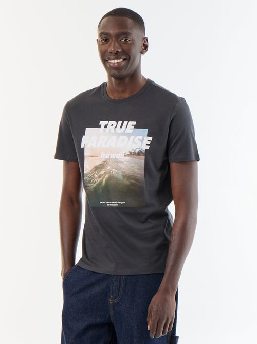 T-shirt en coton à col rond pour homme avec motif placé - Kiabi T-shirt en coton à col rond pour homme avec motif placé - Kiabi