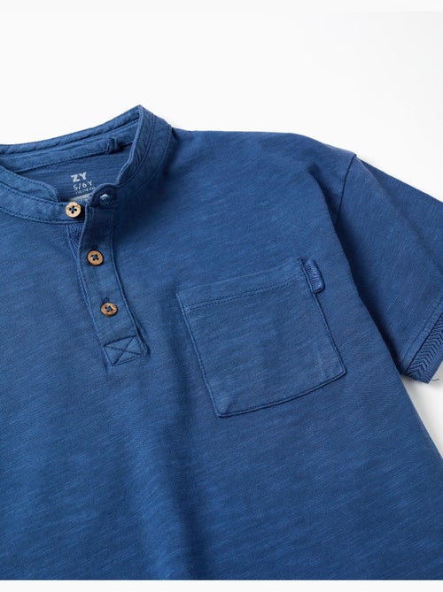 T-shirt en coton avec col mao et poche - Kiabi