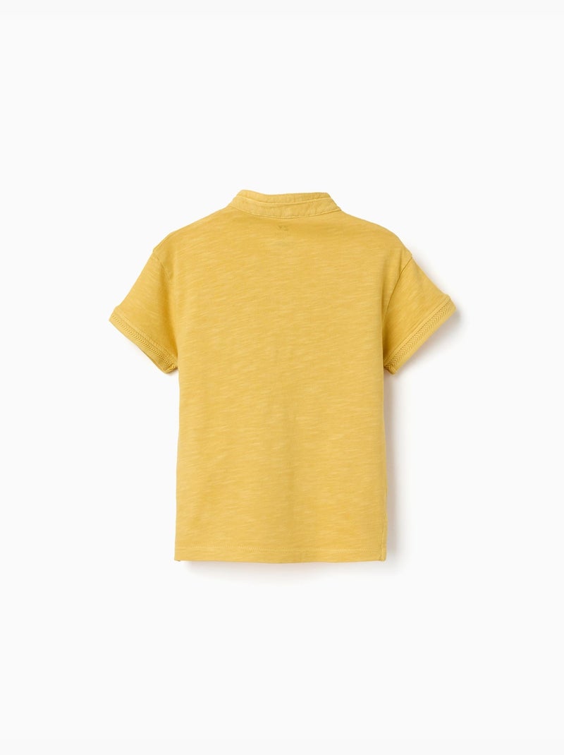 T-shirt en coton avec col mao et poche Jaune foncé - Kiabi
