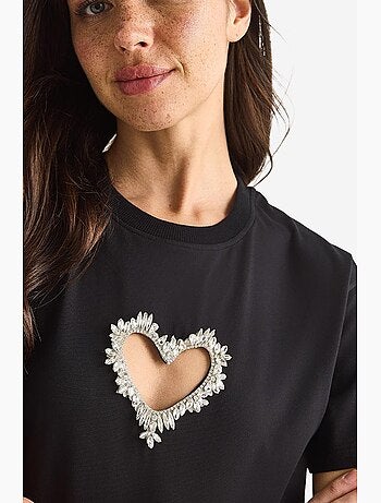 T-shirt en coton avec découpe cœur et pierres lucci