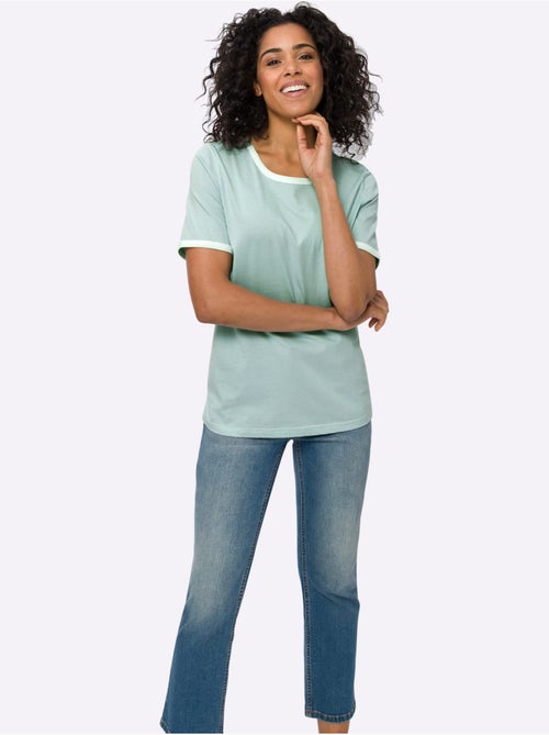 T-shirt en coton avec encolure ronde et manches courtes - Taille standard - Moda Vilona - Kiabi T-shirt en coton avec encolure ronde et manches courtes - Taille standard - Moda Vilona - Kiabi