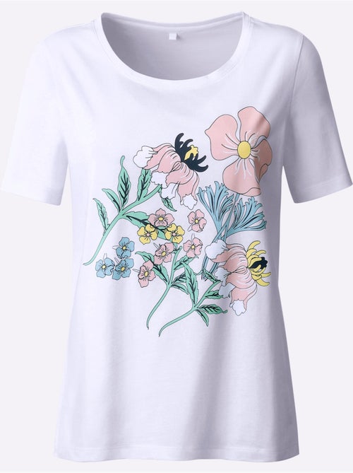 T-shirt en coton avec imprimé floral col rond manches courtes - Taille standard - Moda Vilona - Kiabi T-shirt en coton avec imprimé floral col rond manches courtes - Taille standard - Moda Vilona - Kiabi