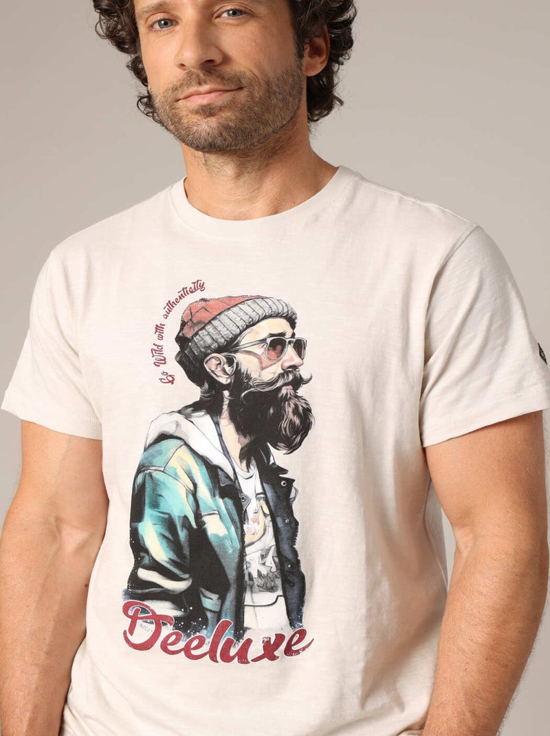 T-shirt en coton avec imprimé hipster barbu
 'Deeluxe' Beige - Kiabi