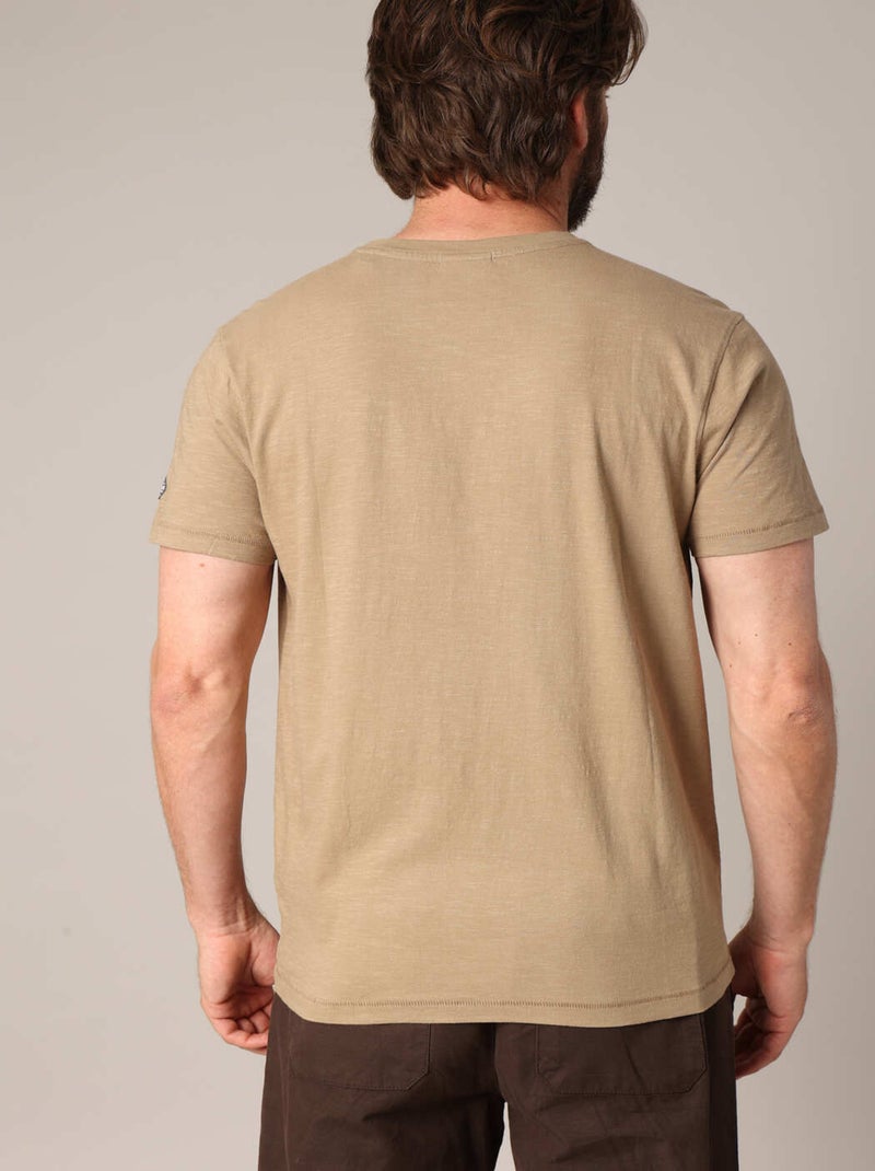 T-shirt en coton avec imprimé hipster barbu
 'Deeluxe' Beige foncé - Kiabi