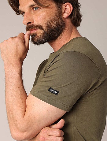 T-shirt en coton avec imprimé hipster barbu et le message « Je veux juste explorer ». 'Deeluxe'