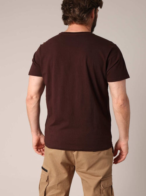 T-shirt en coton avec imprimé hipster barbu et le message « Je veux juste explorer ». 'Deeluxe' - Kiabi