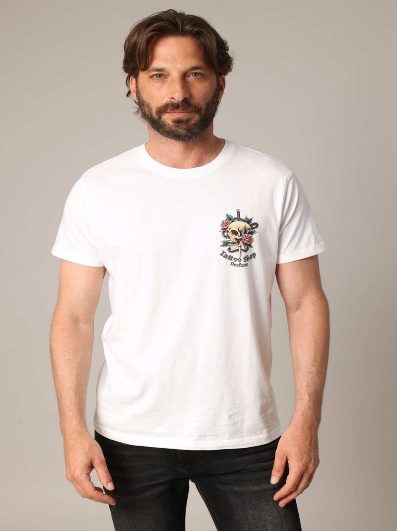T-shirt en coton avec imprimé "Tattoo Shop" au dos et motif skull à l’avant. 'Deeluxe' Ecru - Kiabi