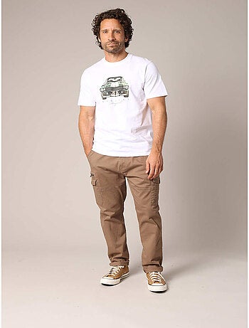 T-shirt en coton avec imprimé voiture rétro sur le devant, coupe droite et col rond. 'Deeluxe'