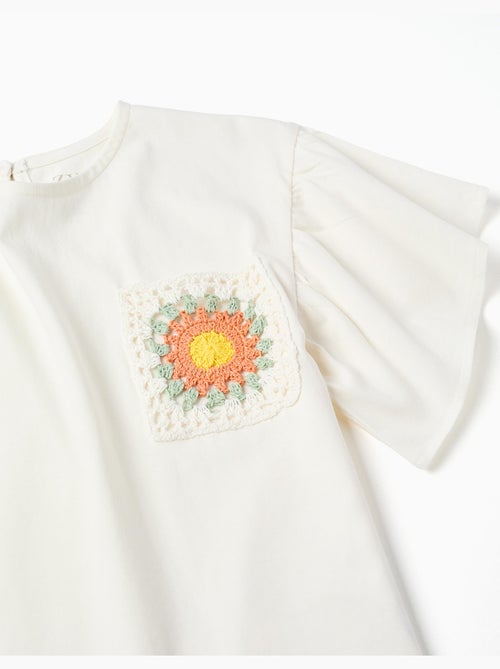 T-shirt en coton avec poche au crochet - Kiabi