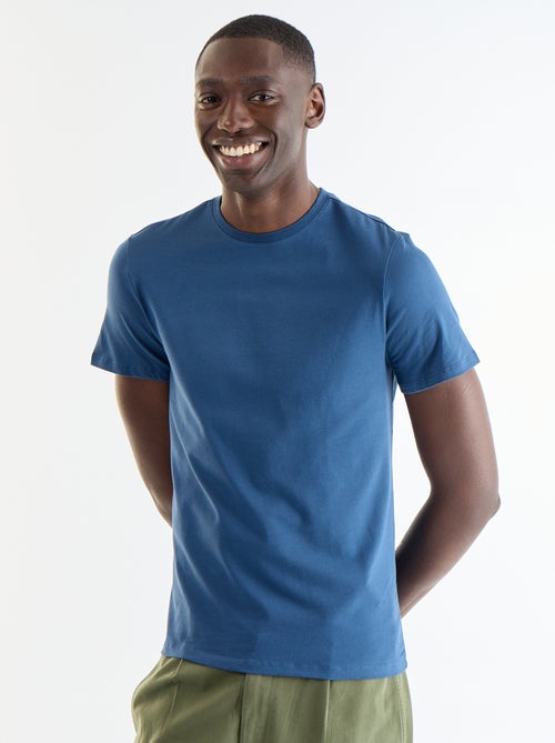 T-shirt en coton uni à col rond pour Homme - Kiabi T-shirt en coton uni à col rond pour Homme - Kiabi