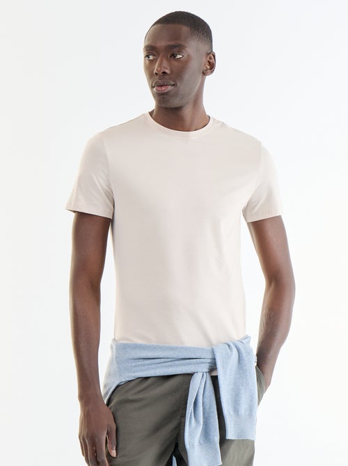 T-shirt en coton uni à col rond pour homme - Kiabi T-shirt en coton uni à col rond pour homme - Kiabi