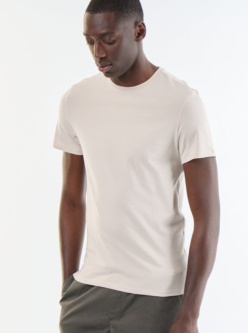 T-shirt en coton uni à col rond pour homme - Kiabi T-shirt en coton uni à col rond pour homme - Kiabi