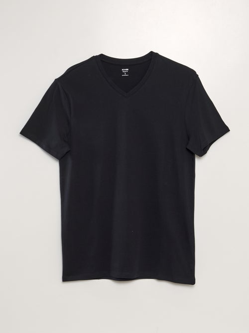 T-shirt en coton uni à col V pour homme - Kiabi T-shirt en coton uni à col V pour homme - Kiabi