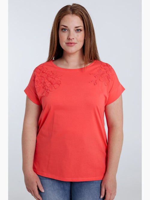 T-shirt en coton uni avec fleurs brodées PAPRIKA - Kiabi T-shirt en coton uni avec fleurs brodées PAPRIKA - Kiabi