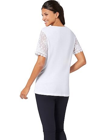T-shirt En Dentelle Manches Avec Dentelle Transparente - Taille Standard - Moda Vilona