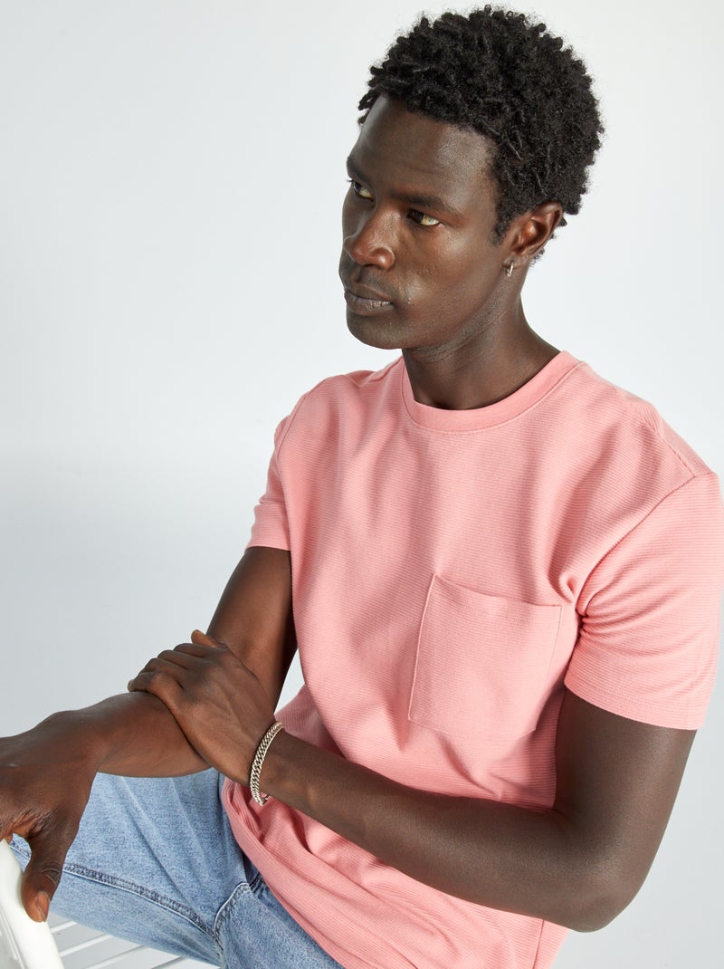 T-shirt en jacquard uni à rayures rose - Kiabi