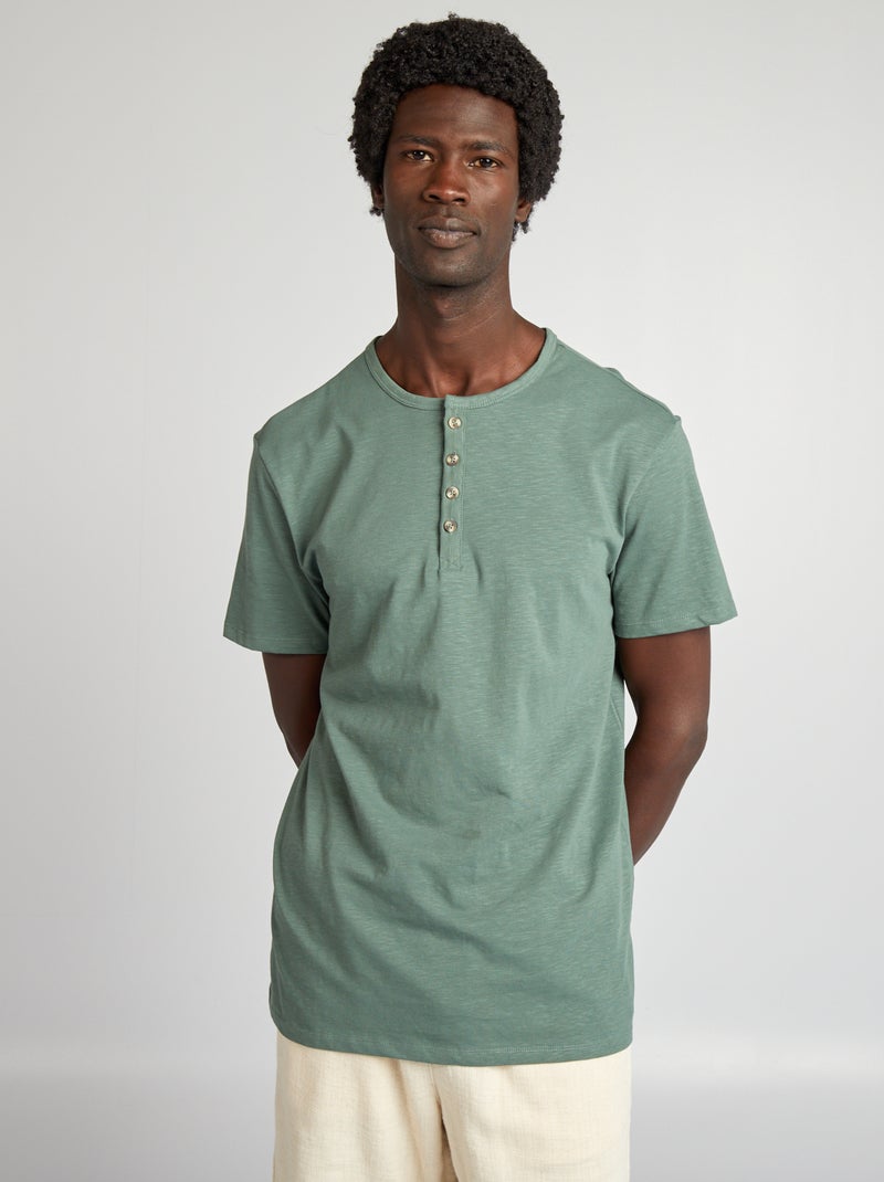 T-shirt en jersey à col tunisien Vert - Kiabi