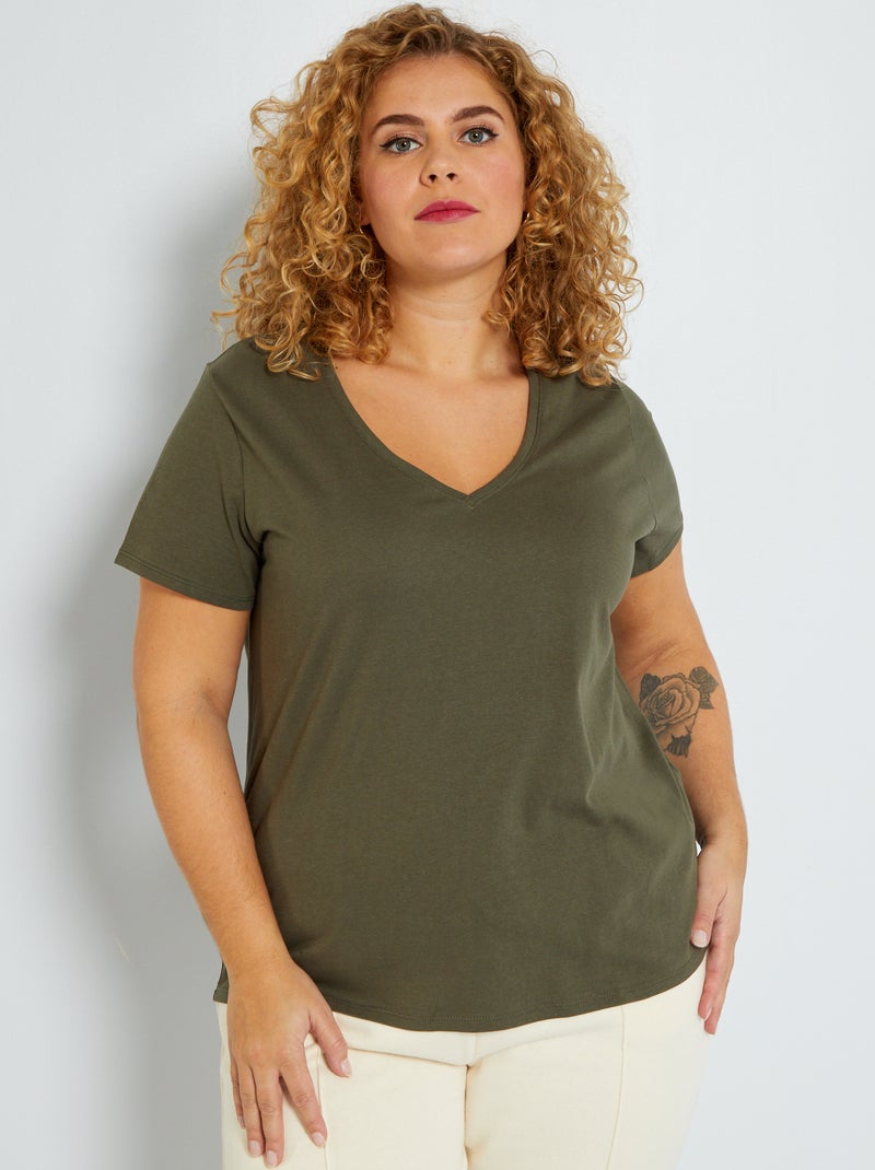 T-shirt en jersey à col V Kaki - Kiabi