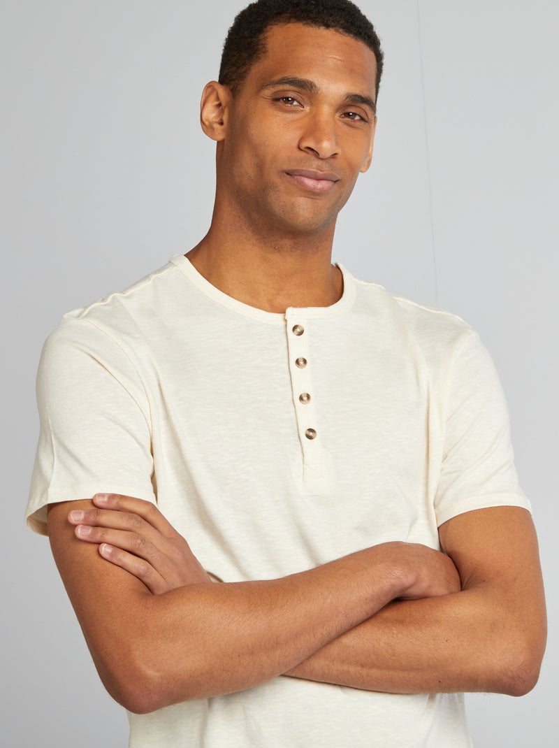 T-shirt en jersey avec col tunisien Blanc - Kiabi