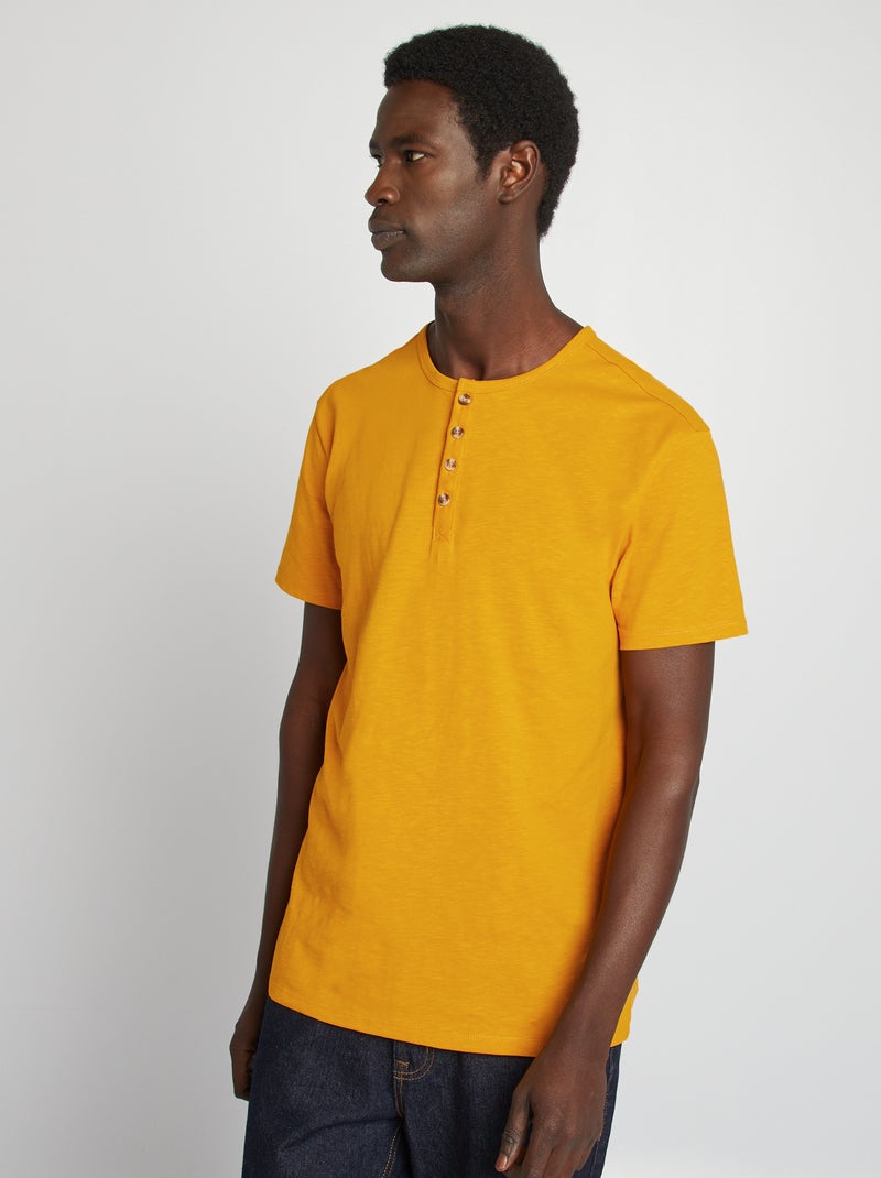 T-shirt en jersey avec col tunisien Jaune - Kiabi