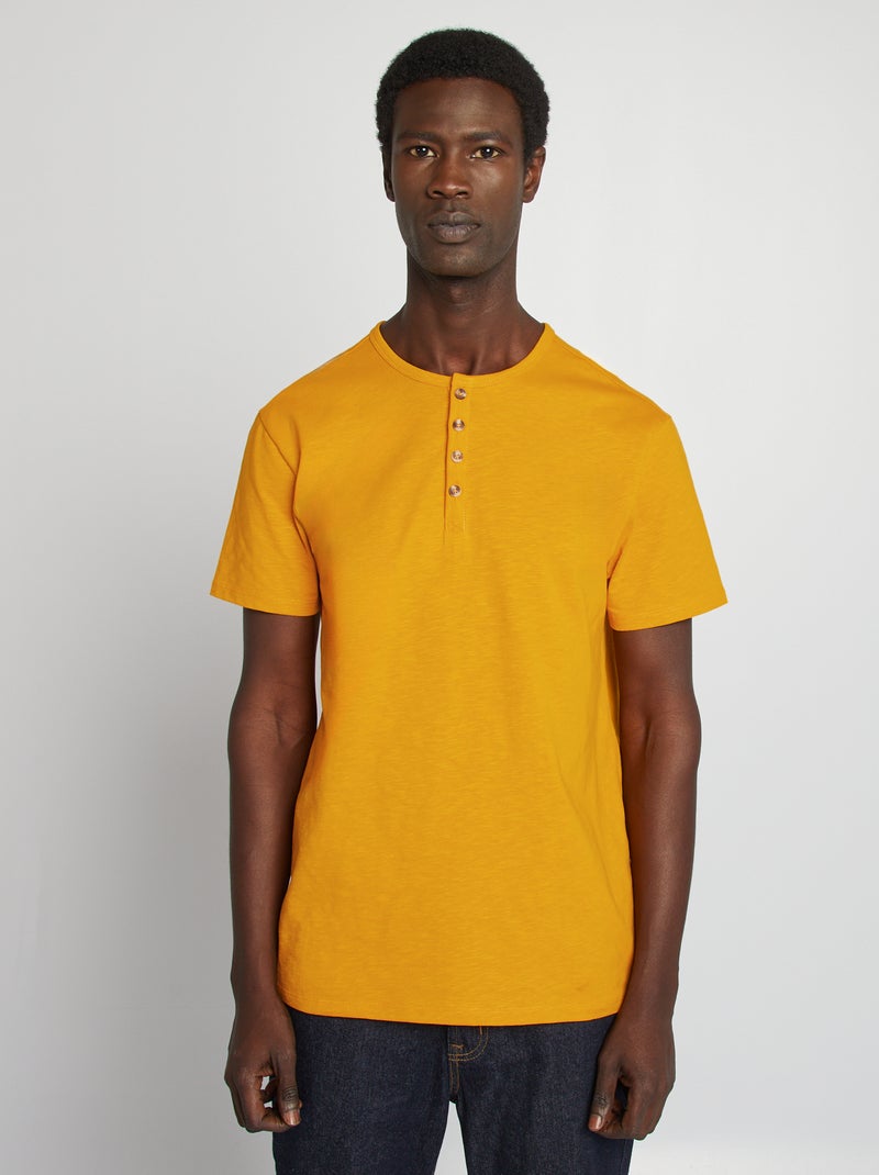 T-shirt en jersey avec col tunisien Jaune - Kiabi