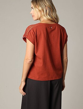 T-shirt en jersey avec dentelle sur les épaules 'Deeluxe'